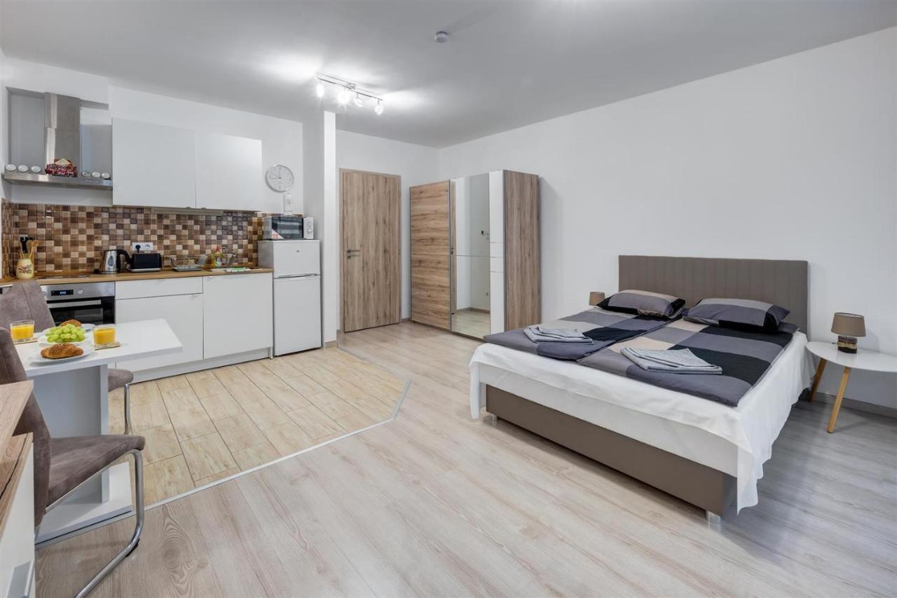 Leonardo Ground Apartment Budapest Esterno foto
