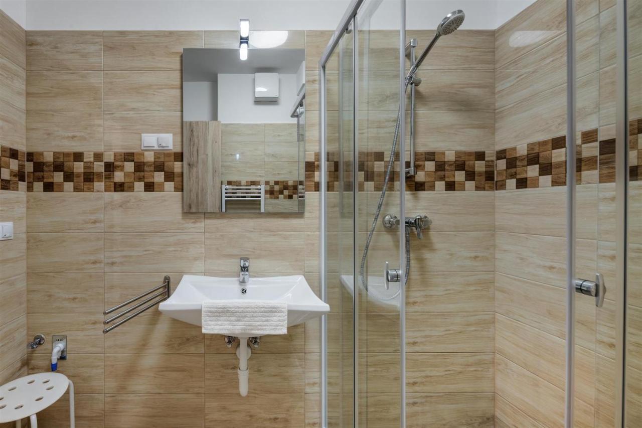 Leonardo Ground Apartment Budapest Esterno foto